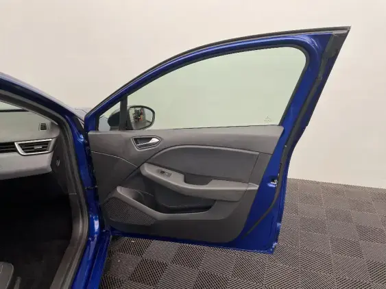 RENAULT CLIO V - voiture d'occasion - Photo 20