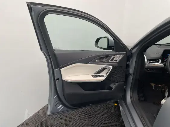 BMW iX2 U10 - voiture d'occasion - Photo 19