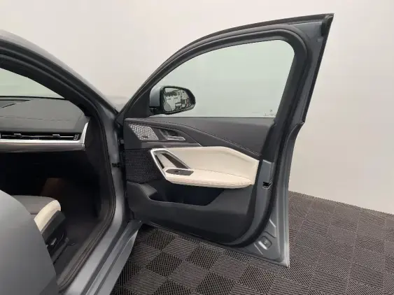 BMW iX2 U10 - voiture d'occasion - Photo 20