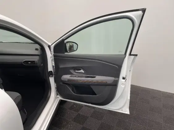 DACIA SANDERO III - voiture d'occasion - Photo 19