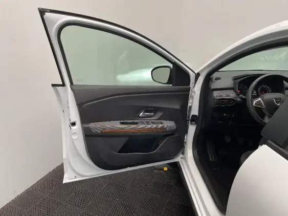 DACIA SANDERO III - voiture d'occasion - Photo 19