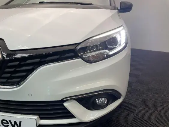 RENAULT GRAND SCENIC IV - voiture d'occasion - Photo 22