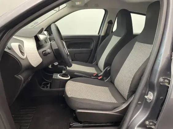 RENAULT TWINGO III - voiture d'occasion - Photo 17