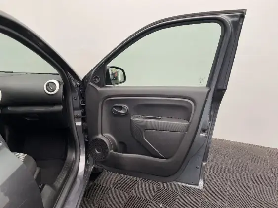 RENAULT TWINGO III - voiture d'occasion - Photo 19