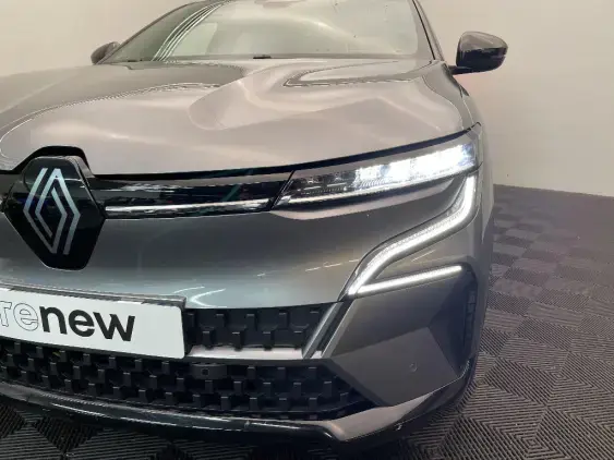 RENAULT MEGANE V - voiture d'occasion - Photo 22