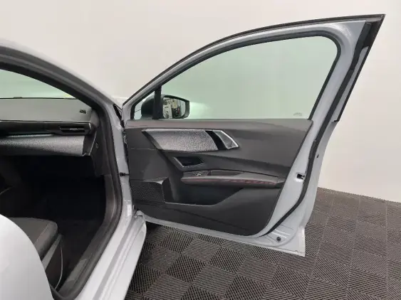 RENAULT CLIO VI - voiture d'occasion - Photo 20