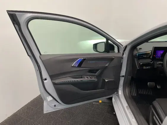 RENAULT CLIO VI - voiture d'occasion - Photo 19