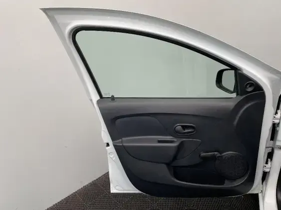 DACIA SANDERO II - voiture d'occasion - Photo 18