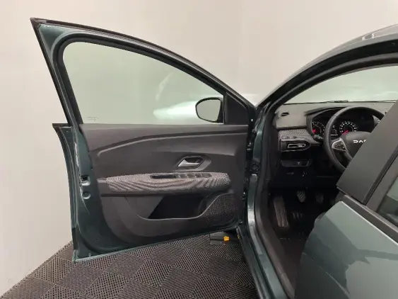 DACIA SANDERO III - voiture d'occasion - Photo 19