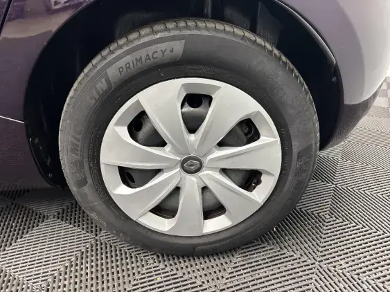 RENAULT ZOE - voiture d'occasion - Photo 20