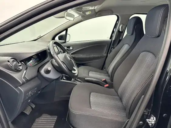 RENAULT ZOE - voiture d'occasion - Photo 18