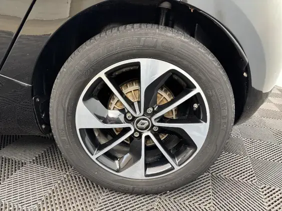 RENAULT ZOE - voiture d'occasion - Photo 24