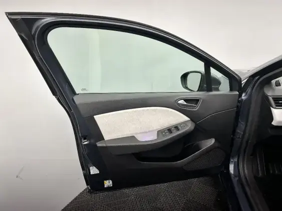 RENAULT CLIO V - voiture d'occasion - Photo 17