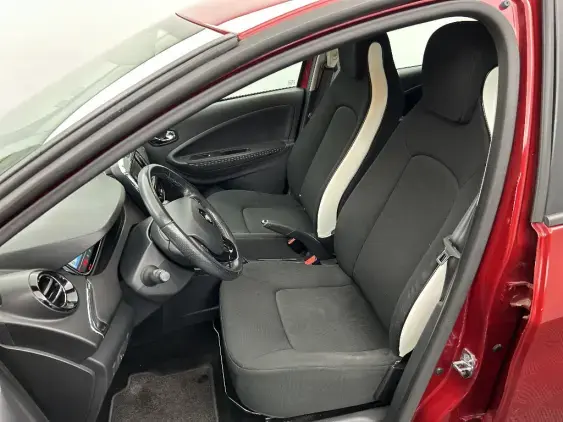 RENAULT ZOE - voiture d'occasion - Photo 16