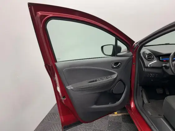 RENAULT ZOE - voiture d'occasion - Photo 17