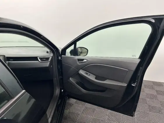 RENAULT CLIO V - voiture d'occasion - Photo 19