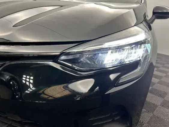 RENAULT CLIO V - voiture d'occasion - Photo 21