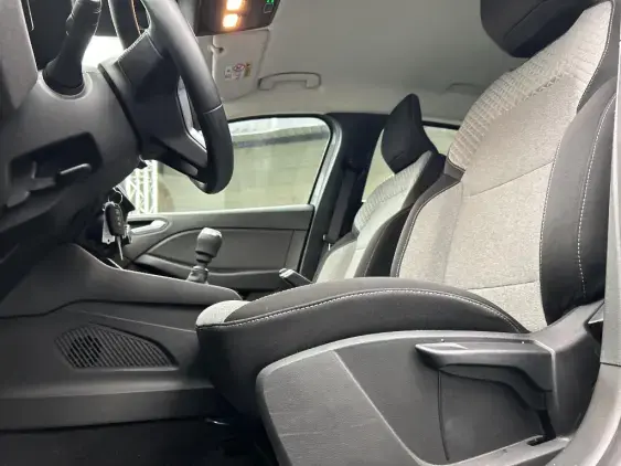 RENAULT CLIO V - voiture d'occasion - Photo 18