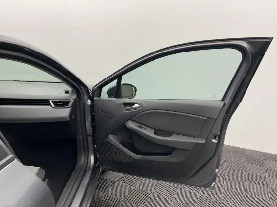 RENAULT CLIO V - voiture d'occasion - Photo 20