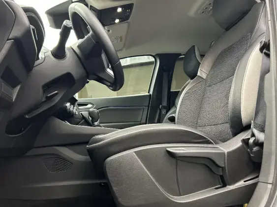 RENAULT CAPTUR II - voiture d'occasion - Photo 18