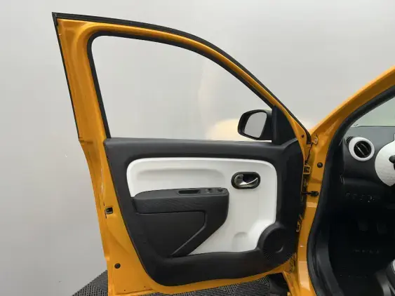 RENAULT TWINGO III - voiture d'occasion - Photo 15