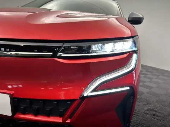 RENAULT MEGANE V - voiture d'occasion - Photo 20