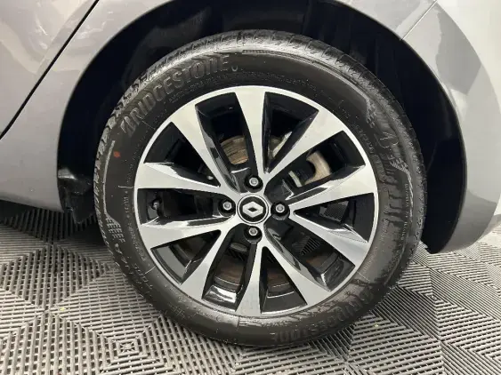 RENAULT CLIO V - voiture d'occasion - Photo 23