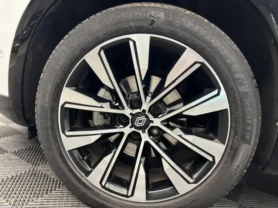 RENAULT AUSTRAL - voiture d'occasion - Photo 23