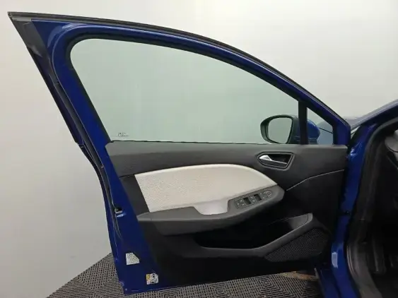 RENAULT CLIO V - voiture d'occasion - Photo 17