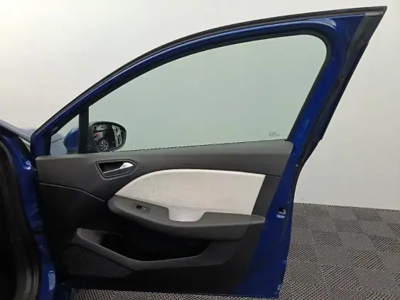 RENAULT CLIO V - voiture d'occasion - Photo 18