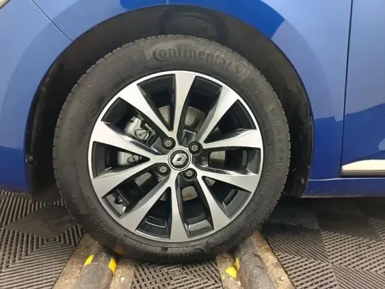 RENAULT CLIO V - voiture d'occasion - Photo 21