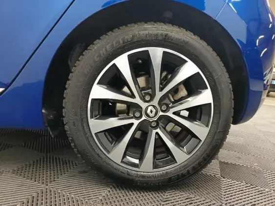 RENAULT CLIO V - voiture d'occasion - Photo 22