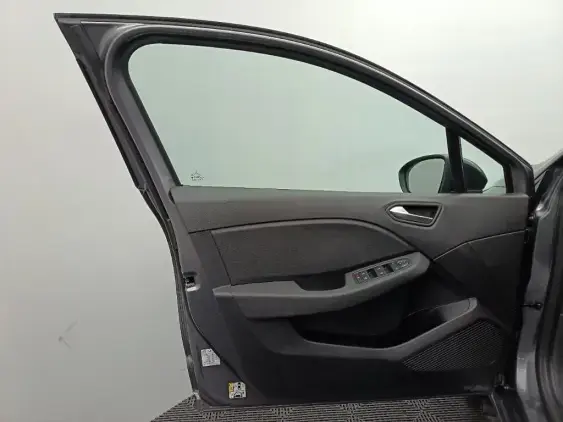 RENAULT CLIO V - voiture d'occasion - Photo 18