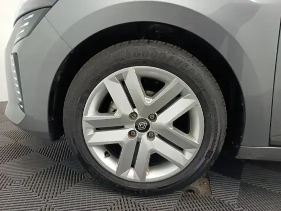 RENAULT CLIO V - voiture d'occasion - Photo 22