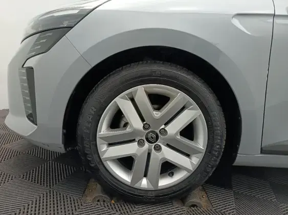 RENAULT CLIO V - voiture d'occasion - Photo 22