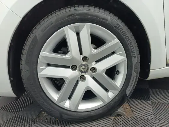 RENAULT CLIO REVERSIBLE V - voiture d'occasion - Photo 22