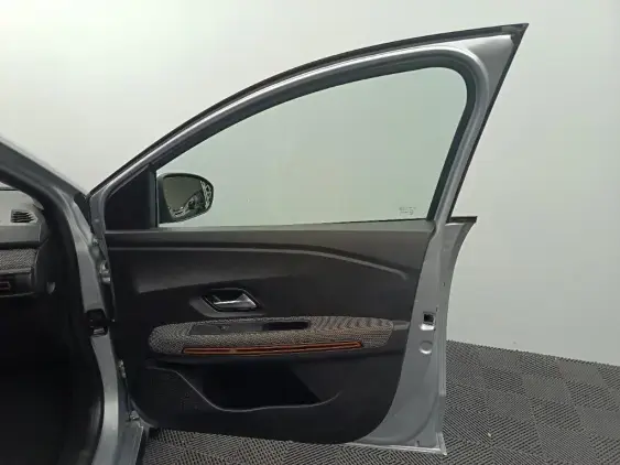 DACIA SANDERO III - voiture d'occasion - Photo 19