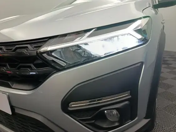 DACIA SANDERO III - voiture d'occasion - Photo 21