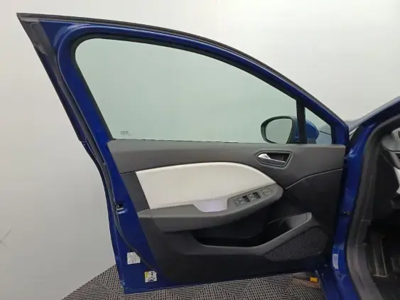 RENAULT CLIO V - voiture d'occasion - Photo 18