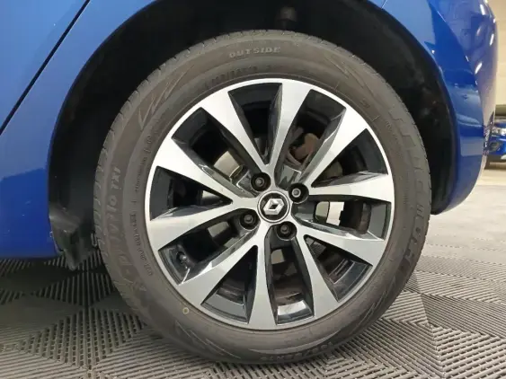 RENAULT CLIO V - voiture d'occasion - Photo 23