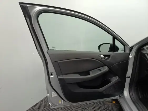 RENAULT CLIO V - voiture d'occasion - Photo 17