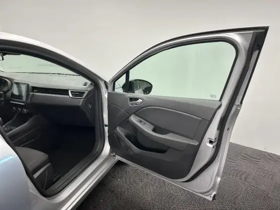 RENAULT CLIO V - voiture d'occasion - Photo 18