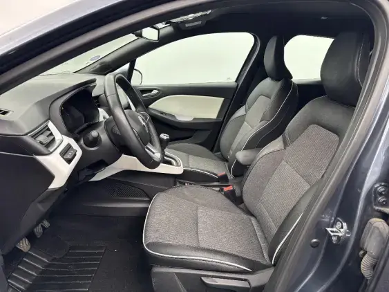 RENAULT CLIO V - voiture d'occasion - Photo 18