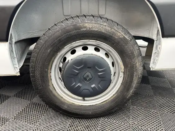 RENAULT MASTER FG III - voiture d'occasion - Photo 24