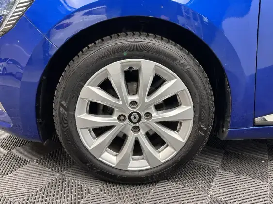 RENAULT CLIO V - voiture d'occasion - Photo 20