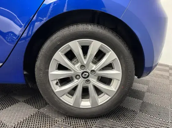 RENAULT CLIO V - voiture d'occasion - Photo 21