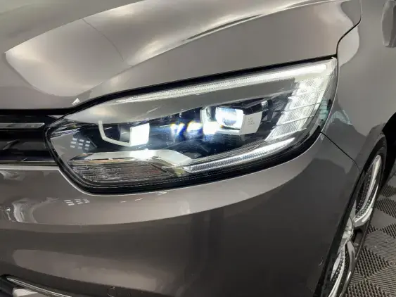 RENAULT SCENIC IV - voiture d'occasion - Photo 20