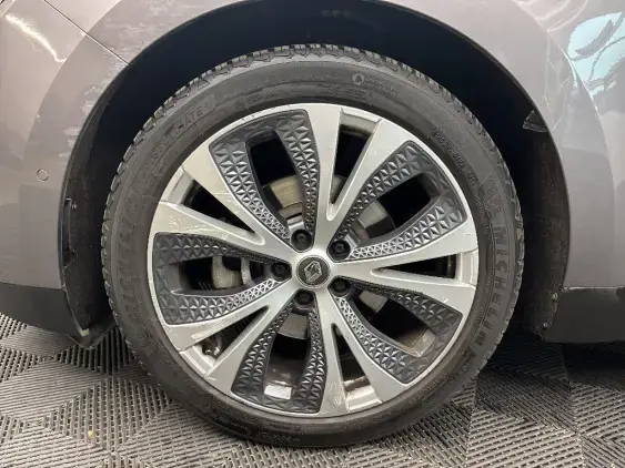 RENAULT SCENIC IV - voiture d'occasion - Photo 21