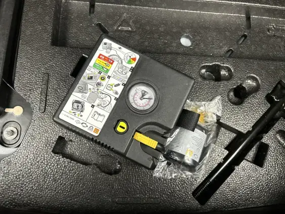 RENAULT CLIO V - voiture d'occasion - Photo 16