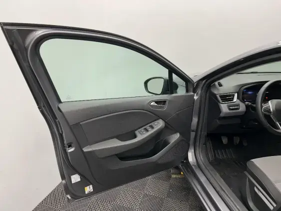 RENAULT CLIO V - voiture d'occasion - Photo 18